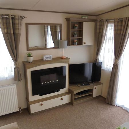 The Grange Ingoldmells: Elan 6 Berth, Central Heated, Wrap Around Decking Zewnętrze zdjęcie