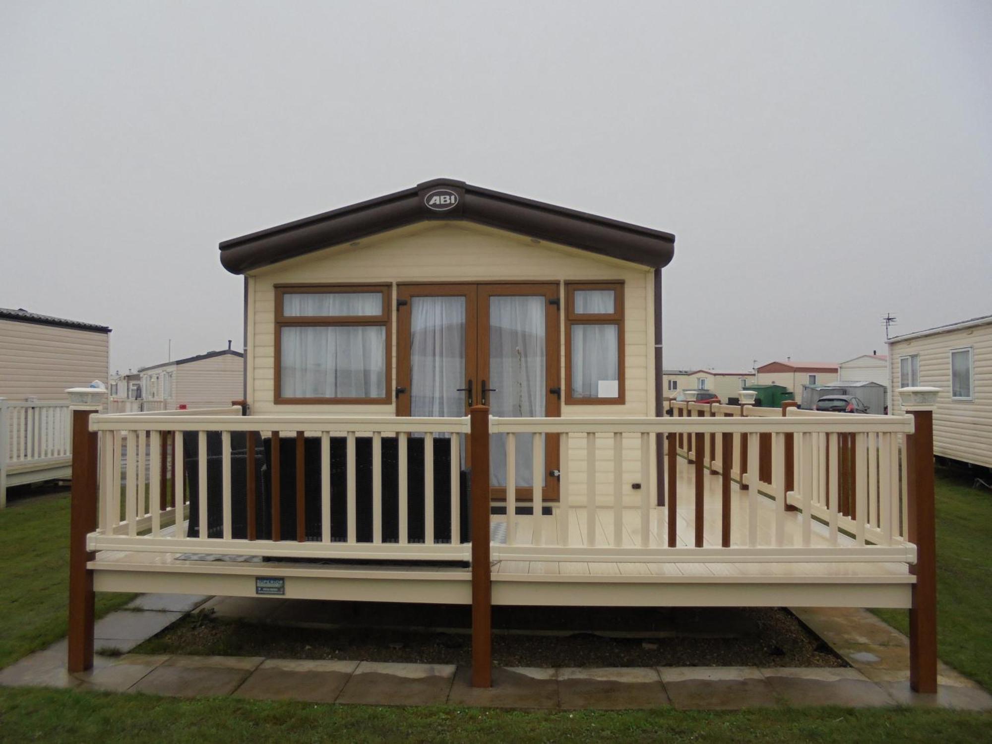 The Grange Ingoldmells: Elan 6 Berth, Central Heated, Wrap Around Decking Zewnętrze zdjęcie